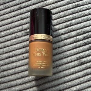 Too Faced Born This Way Foundation - Chai